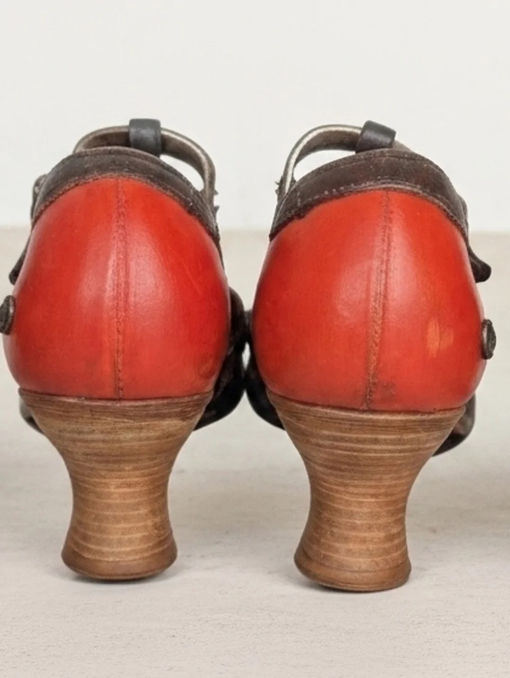 662 Neosens Spain Tricolor Leather T-Strap Mary Jane Heels - 37 (US 6.5) - Picture 4 of 6